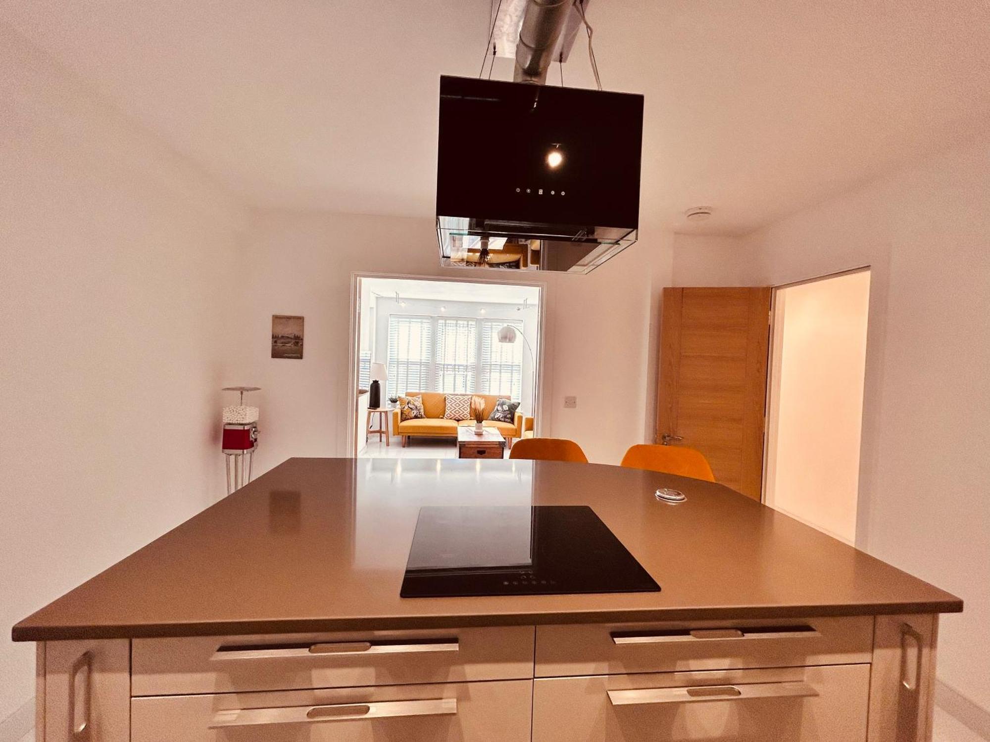 Stunning Spacious B.Apt. Slps.4 London Ngoại thất bức ảnh