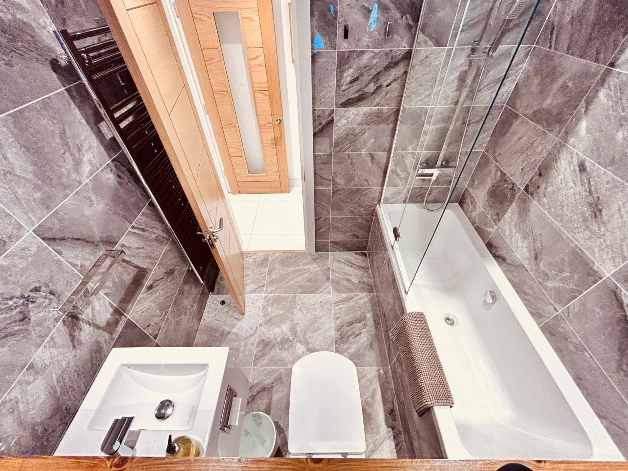 Stunning Spacious B.Apt. Slps.4 London Ngoại thất bức ảnh
